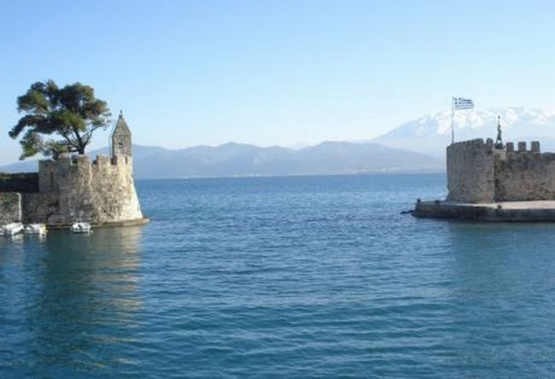 Ναύπακτος: Απόδραση σε μια πόλη για όλους (www.kathimerini.gr)