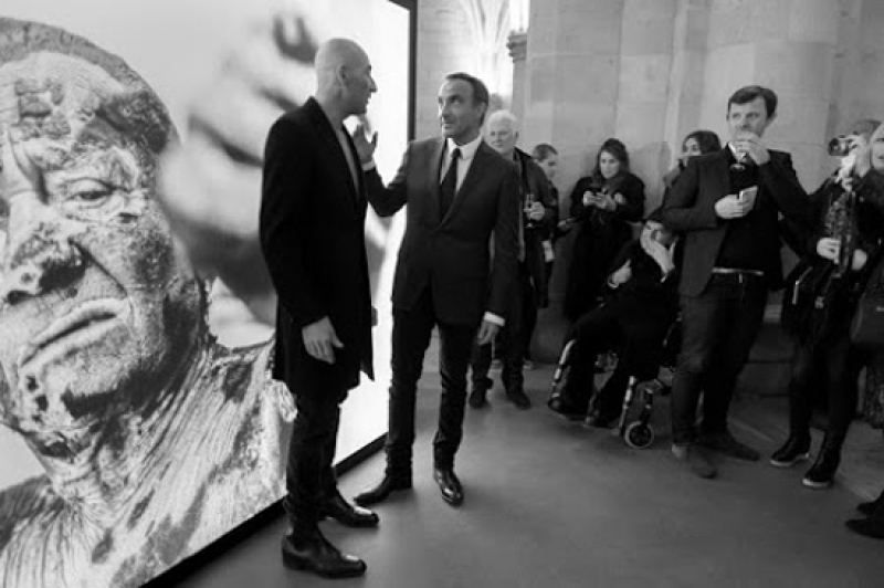 «Ψυχές και σώματα» από το Μεσολόγγι και όχι μόνο στην «καρδιά» του Παρισιού από τον «φακό» του Νίκου Αλιάγα