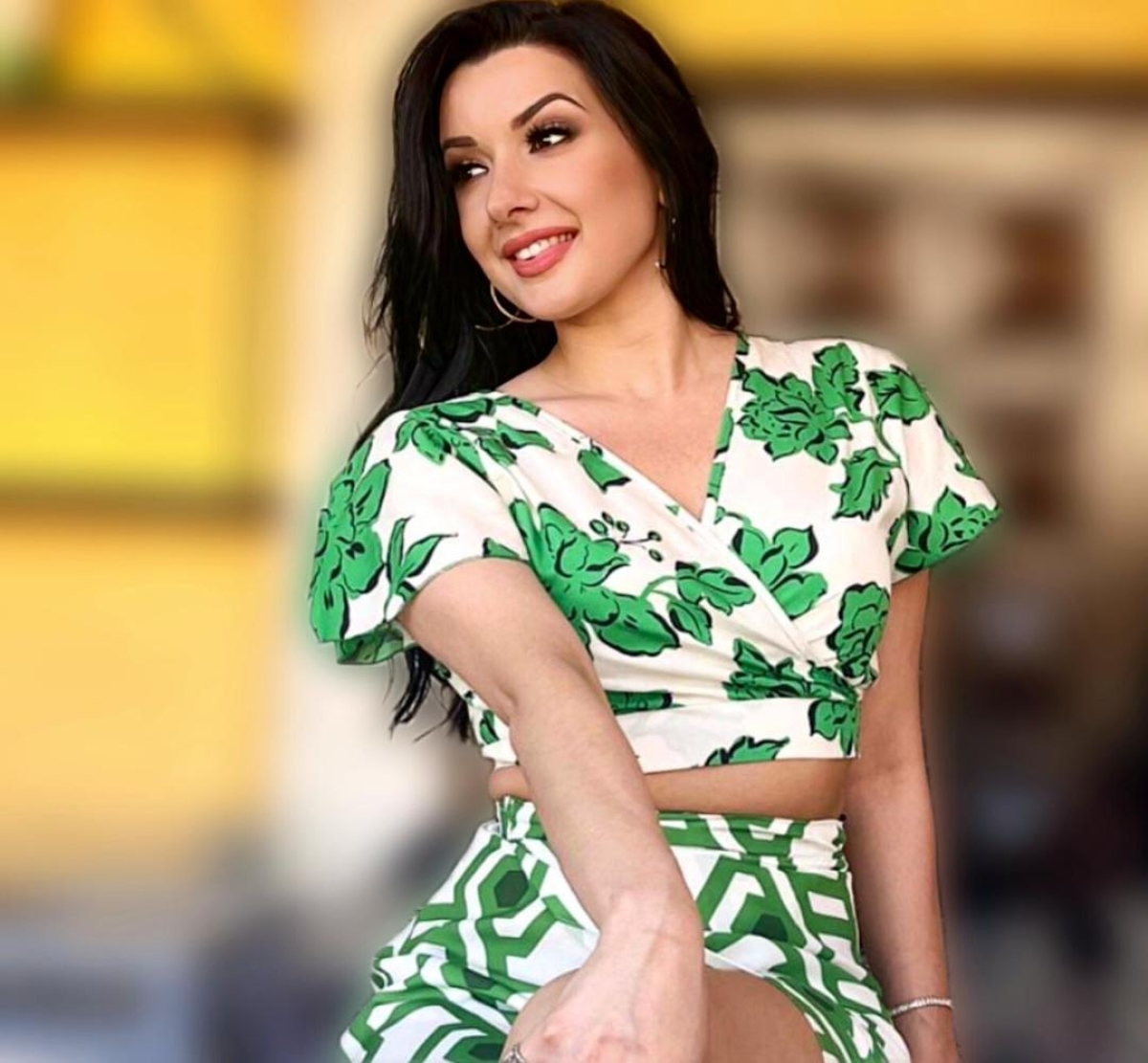 &quot;Άτακτο Κορίτσι&quot; - Δήμητρα Μυλωνά!!! Το τραγούδι που πέρασε τα 600 βίντεο στο tik tok σε λίγες μέρες!!