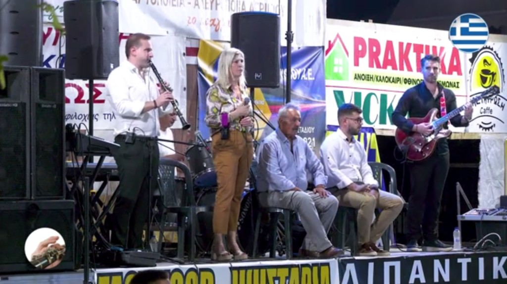 Γιώτα Κόκκορη | Η Φωνή που &quot;Μάγεψε&quot; την Νεάπολη! (βίντεο)