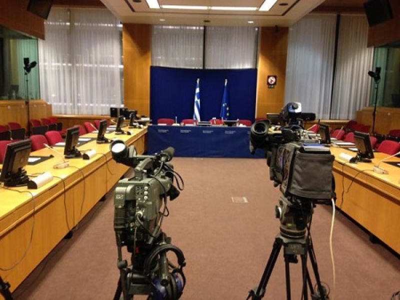 Τουλάχιστον τώρα θα είμαστε ενωμένοι(;)