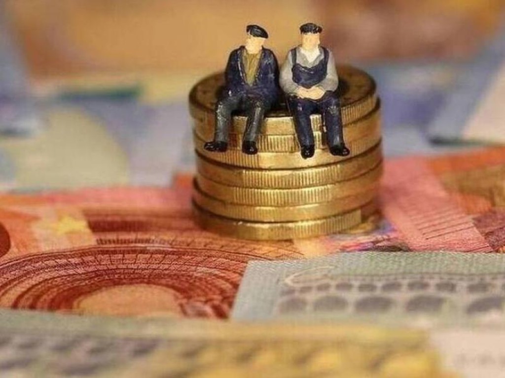 Σύνταξη με 25ετία για 16 κατηγορίες το 2025 – Δείτε αναλυτικά