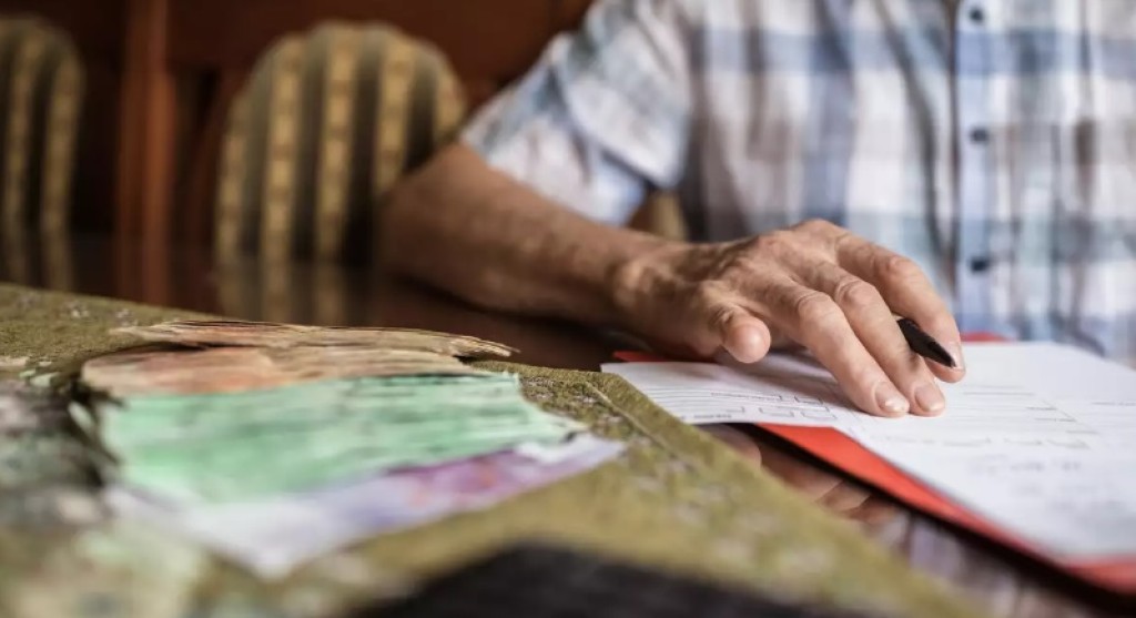 Συντάξεις Ιουνίου: Έρχεται η ώρα του ταμείου