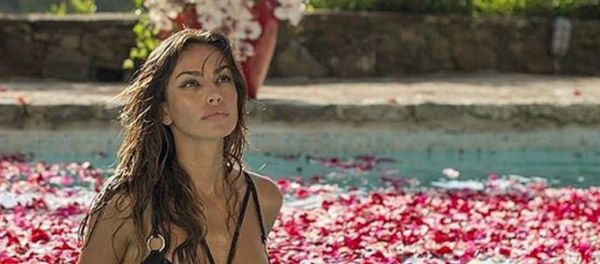 Madalina Diana Ghenea: Τα πιο όμορφα και καλλίγραμμα πόδια της Ρουμανίας (Φωτό)