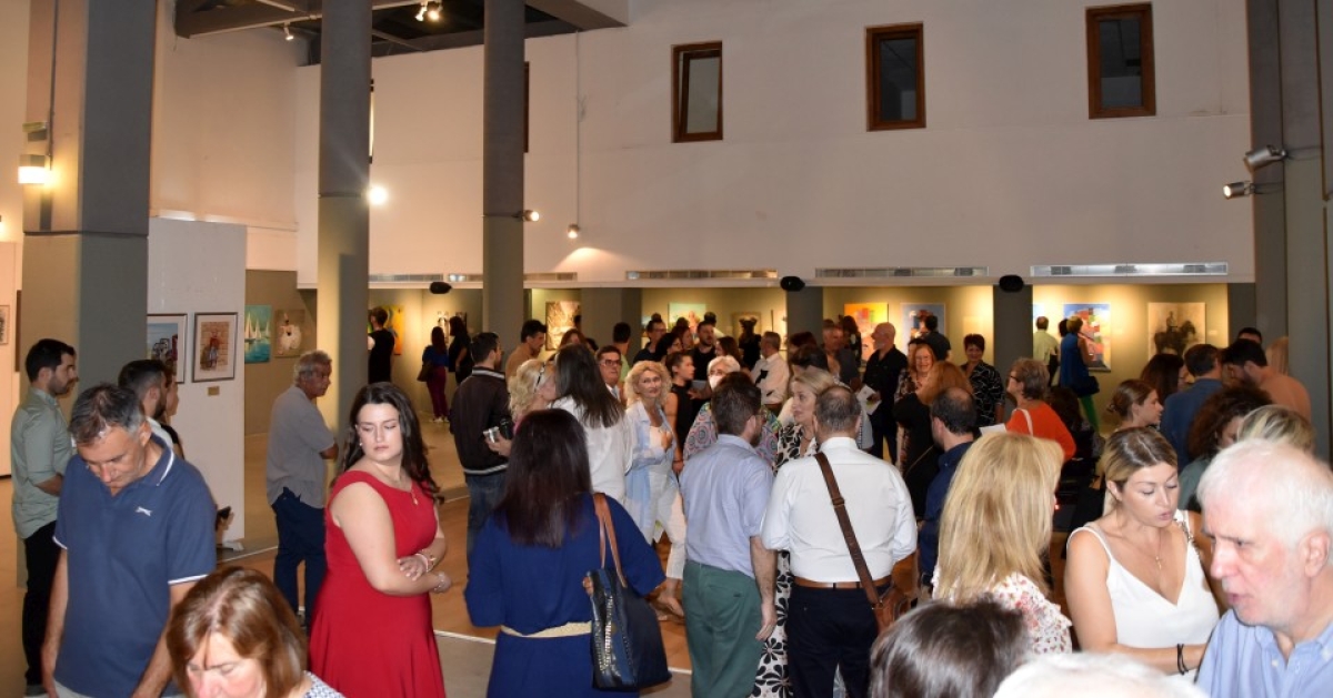 Με μεγάλη συμμετοχή φιλότεχνων που κατέκλυσαν τους χώρους της Παλαιάς  Δημοτικής Αγοράς εγκαινιάστηκε η 2η ΕΚΘΕΣΗ ΑΙΤΩΛΟΑΚΑΡΝΑΝΩΝ ΕΙΚΑΣΤΙΚΩΝ.