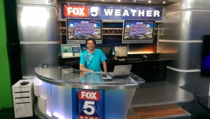 Γιάννης Φουρνέλης. Ο Αιτωλοακαρνάνας δημοσιογράφος που διαπρέπει στην Ουάσιγκτον και το τηλεοπτικό κανάλι FOX.