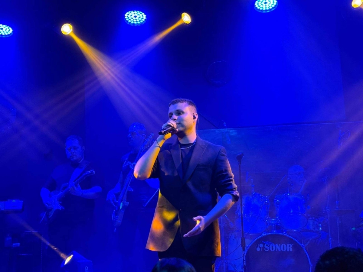 «Θάνατος αργός» και «Για πάρτη μου θα πίνεις»: Ο Γιώργος Τσάκωνας επιστρέφει δισκογραφικά με 2 single