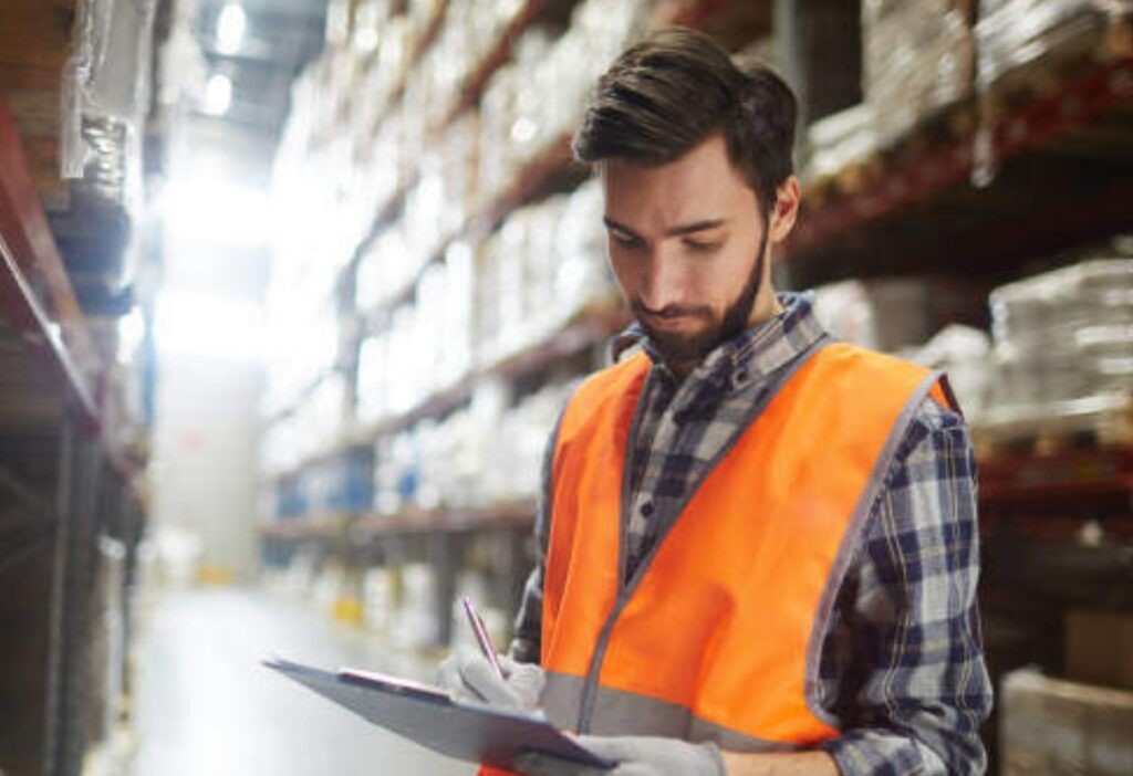 Ζητείται υπάλληλος καταστήματος στο Αγρίνιο