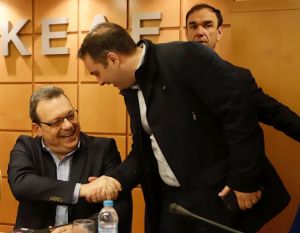 «Να δοθούν άμεσα λύσεις στο τεράστιο θέμα διαχείρισης των απορριμμάτων» δήλωσε ο Θανάσης Παπαθανάσης στη συνεδρίαση του ΔΣ της ΚΕΔΕ