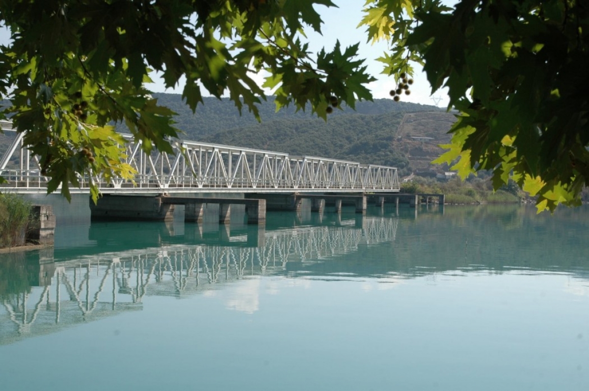 Στον ρου του Αχελώου (βίντεο)
