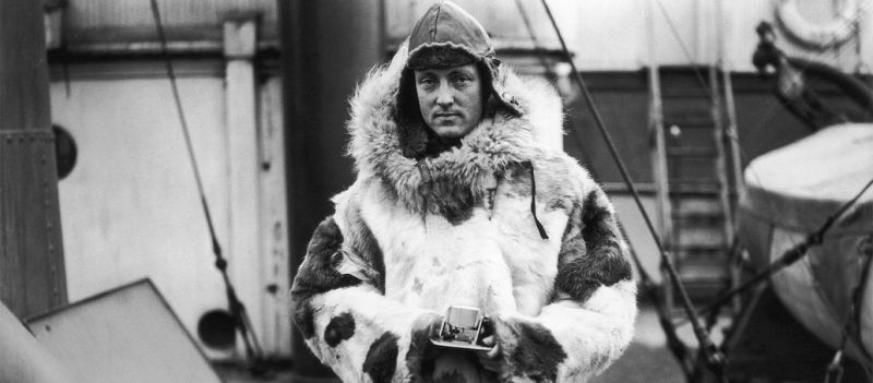 Το στρατιωτικό ημερολόγιο του Ναύαρχου Βερν - Ποιοι κατοικούν στο... Κέντρο της Γης!