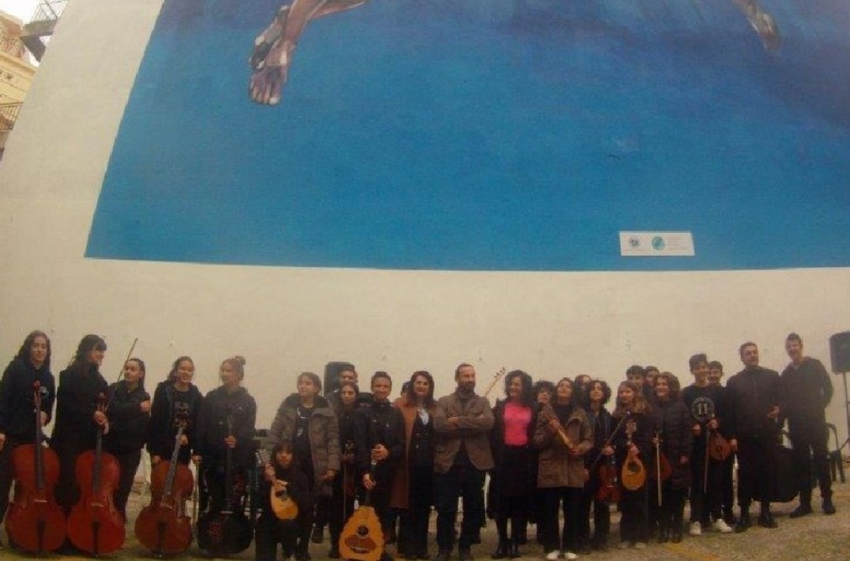 Όσα έγιναν στην παρουσίαση της τοιχογραφίας «Ανάδυση» στο Αγρίνιο (φωτο)