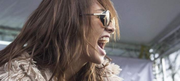 Οι 11 λόγοι που τα πιο καυτά κορίτσια είναι πάντα ελεύθερα