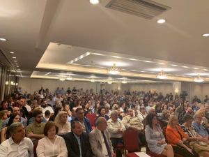 Βροντερό μήνυμα νίκης έστειλαν οι Ετεροδημότες  στη μεγάλη Προεκλογική Συγκέντρωση του Συνδυασμού "ΔΥΝΑΤΟ ΞΗΡΟΜΕΡΟ, Πρώτα ο Πολίτης" στην Αθήνα