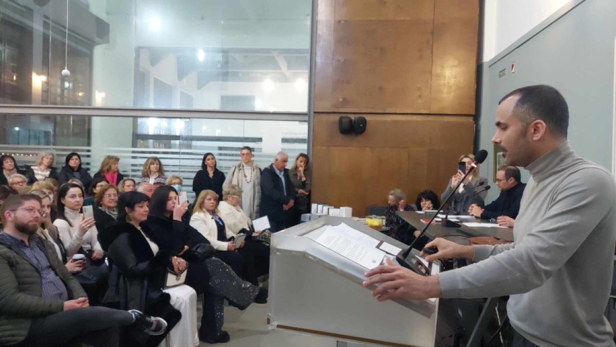 Αγρίνιο: Με συμμετοχή η ομιλία του Νικόλα Σμυρνάκη για τις «18 Εκδοχές της Αγάπης»