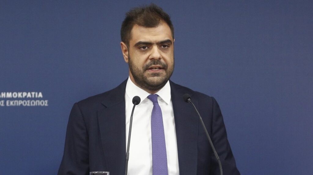 Μαρινάκης για άρση μονιμότητας δημοσίων υπαλλήλων: Θα συζητηθεί στο πλαίσιο της Συνταγματικής Αναθεώρησης, αν θα φτάσουμε εκεί