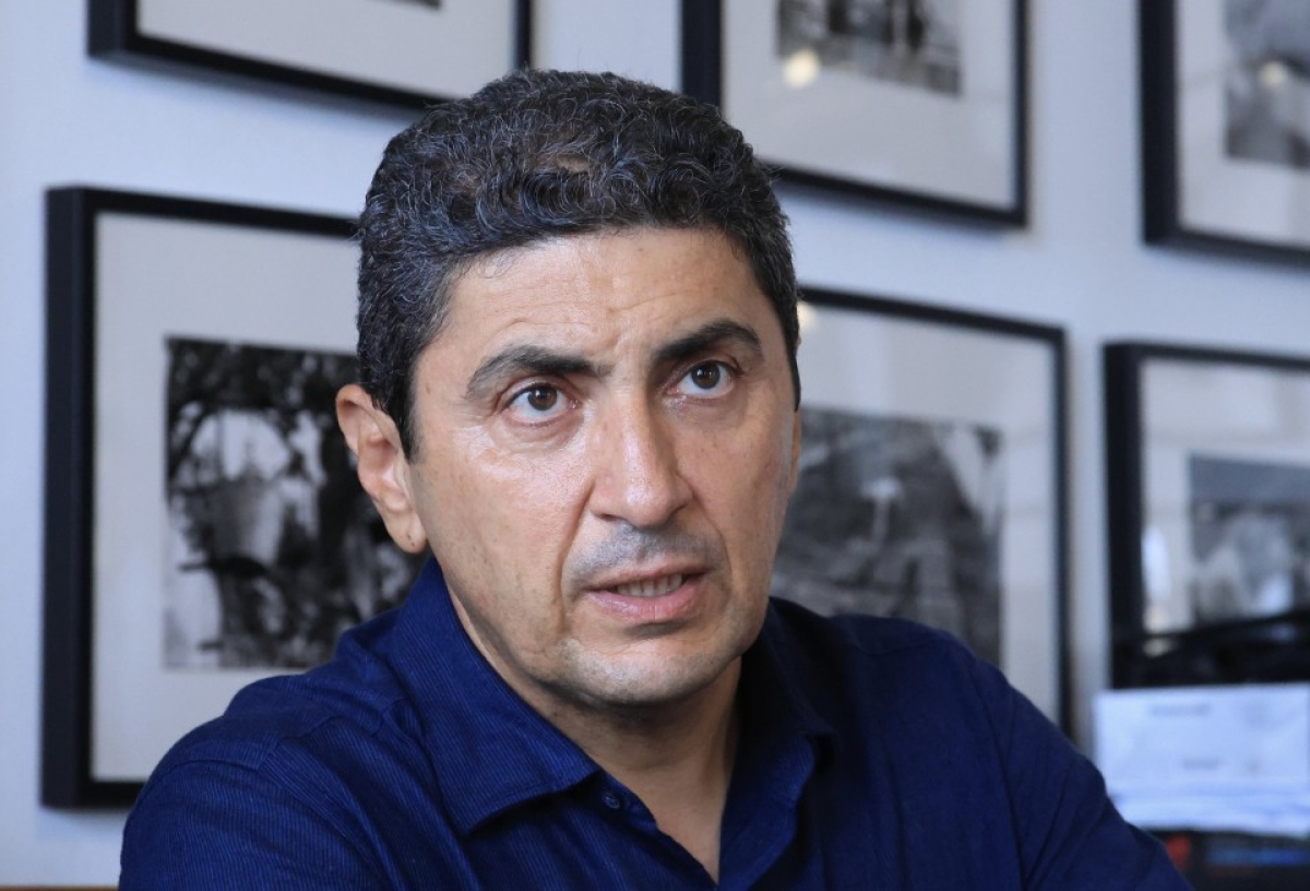 Να σπεύσουν οι πληγέντες αγρότες της Θεσσαλίας να καταθέσουν δηλώσεις για τις ζημιές που υπέστησαν, ζήτησε ο Λευτέρης Αυγενάκης