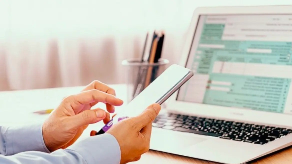 Ελεύθεροι επαγγελματίες: Πόσο ωφελούνται από την κατάργηση του τέλους επιτηδεύματος - Παραδείγματα