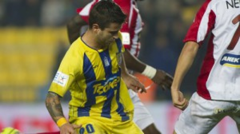 O Μαρτίνες ευχαριστεί…