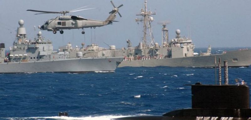 Καστελόριζο – θερμό επεισόδιο: Τείχος από το Πολεμικό Ναυτικό στο Αιγαίο – Θα βγει το Oruc Reis για έρευνες;