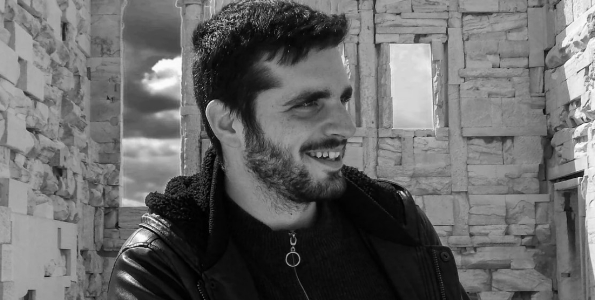 The Mythologist: Πώς ένας νεαρός Αιτωλοακαρνάνας αρχαιολόγος μάς έκανε να δούμε τη μυθολογία αλλιώς μέσα από το YouTube