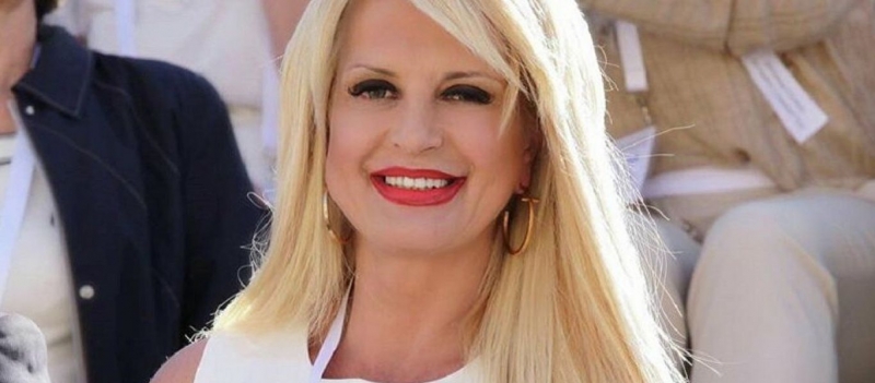 Σε δείπνο με τη Μόνικα Μπελούτσι η Μαρίνα Πατούλη - Η κοινή τους φωτογραφία (φωτο)