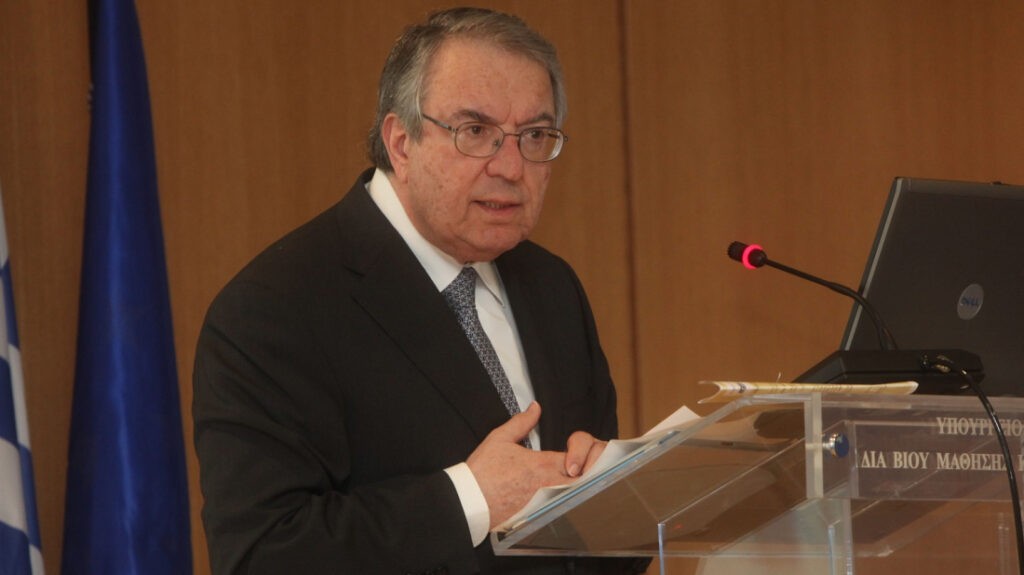 «Β’ Χριστοφόρεια 2025»: O Mητροπολίτης θα βραβεύσει τον Μπαμπινιώτη στο Αγρίνιο (Δευ 5/5/2025 19:00)