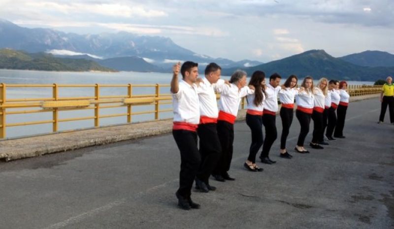 Ο «Ζορμπάς» στην Γέφυρα Τατάρνας (video)