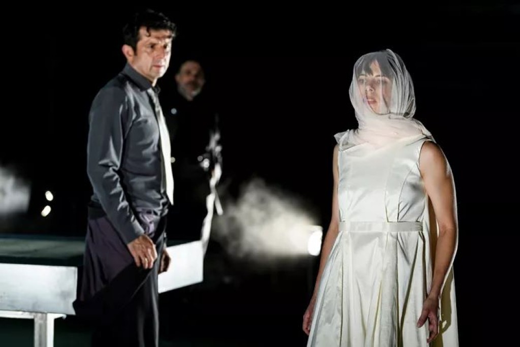 Ολοκληρώνεται το Φεστιβάλ Αρχαίου Θεάτρου Οινιαδών με την «Αντιγόνη» του Σοφοκλή (Κυρ 10/8/2025 21:15)