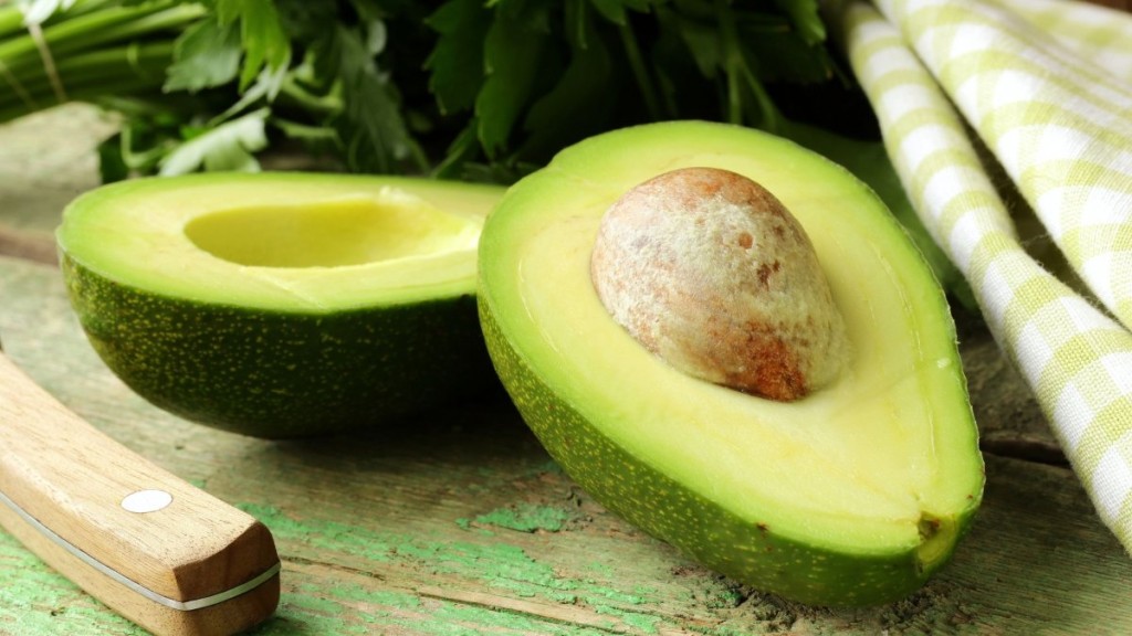 Αξίζουν μια θέση στη διατροφή σας: Τα οφέλη που έχουν για την υγεία τα αβοκάντο