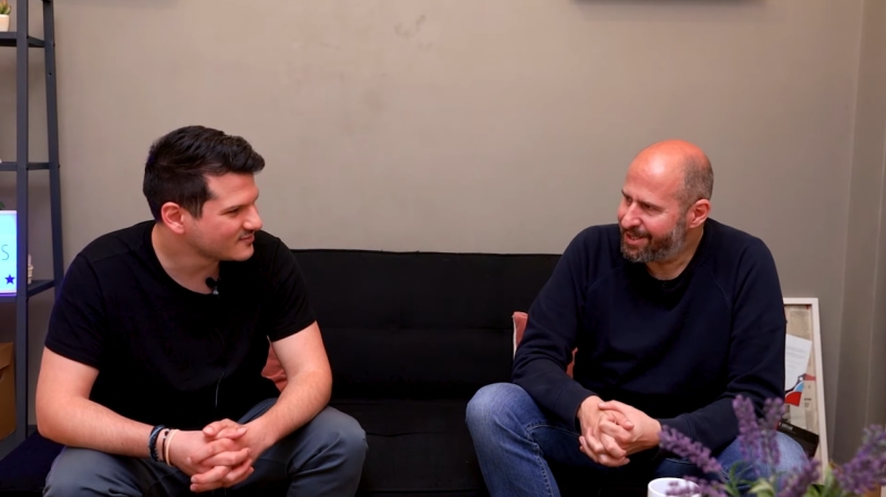 Αριστοτέλης Ρήγας: Το Stand Up Comedy και τα λογοπαίγνια