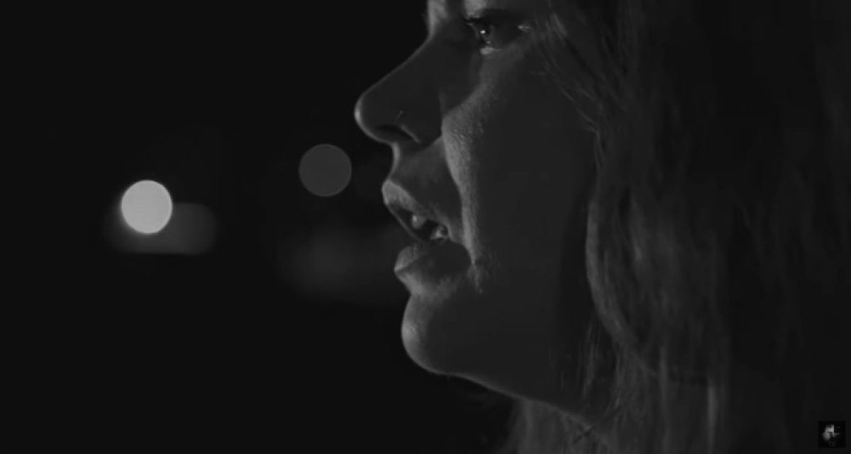 Αγρίνιο: Το μπλούζ του χωρισμού (Κ. Κουτσουπιά και Γ. Νικολαΐδης) – video