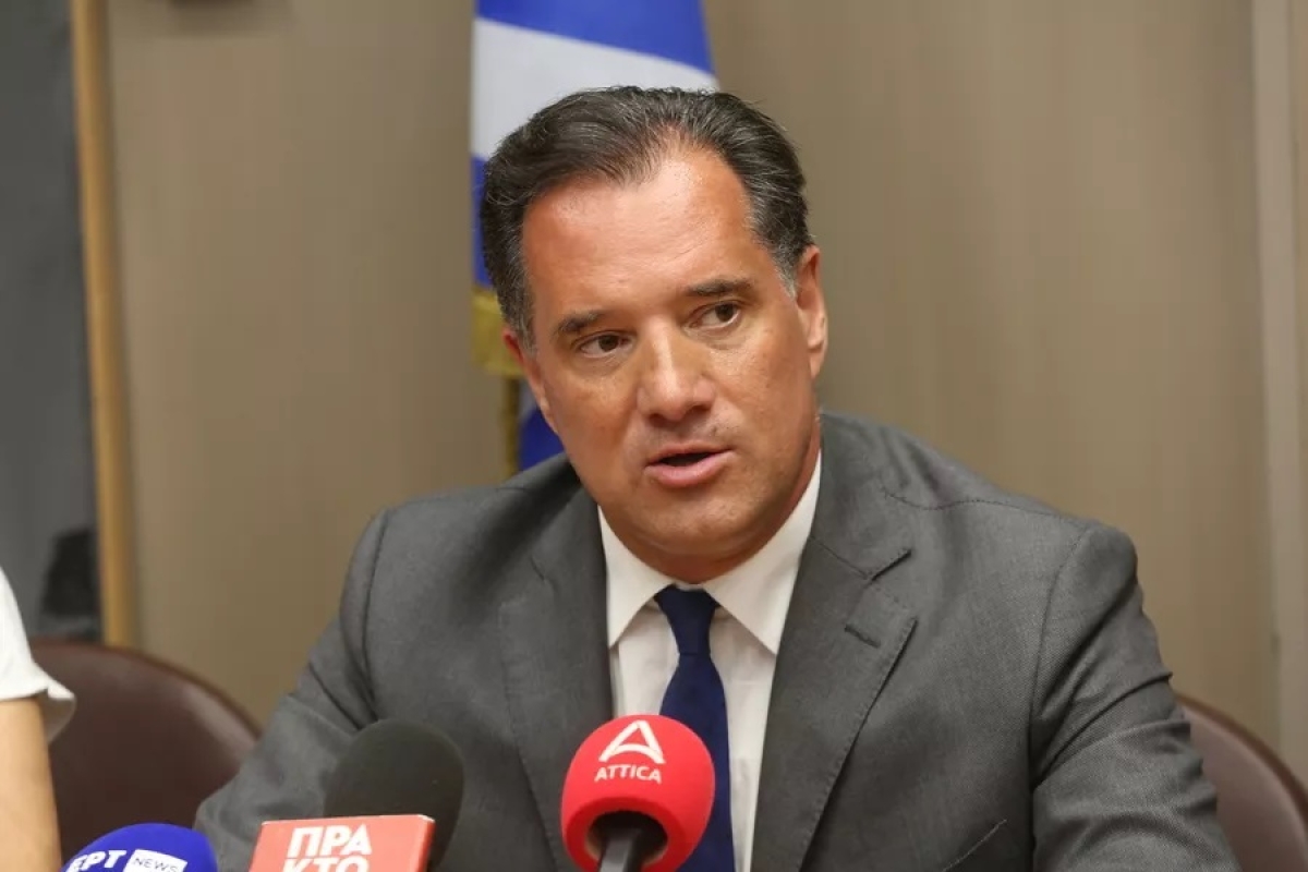 Πληρωμή όλων των δεδουλευμένων σε εργαζόμενους μέσω της ψηφιακής κάρτας