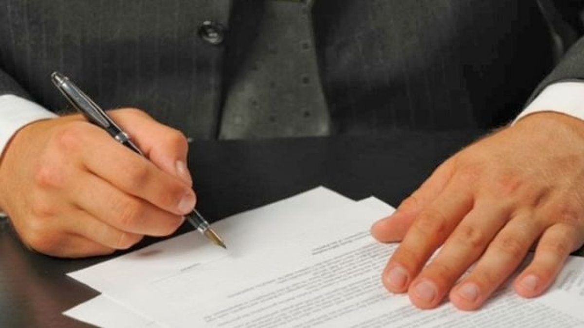 Υπουργείο Δικαιοσύνης: Διορίζονται 375 συμβολαιογράφοι