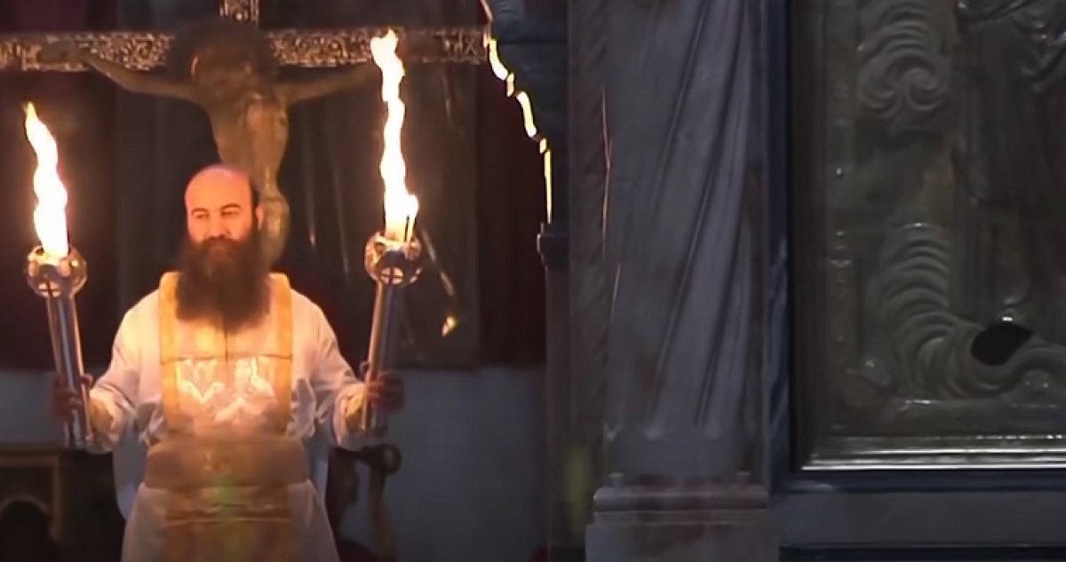 «ΑΓΙΟ ΦΩΣ», μια κατ&#039; εξακολούθηση απάτη