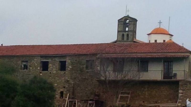 Μοναδικές φωτογραφίες από την Ιερά Μονή Ρέθα